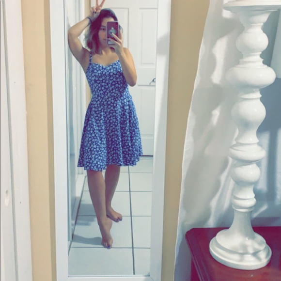 Meet your Posher, Samantha - Picture 1 of 1